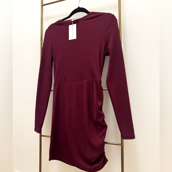 Lovers and Friends | REVOLVE | Freja Mini Sweater Burgundy Dress Size Small - Picture 6 of 7